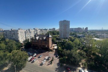 Фото №4: 2-комнатная квартира 71 м² - Краснодар, мкр. Гидростроителей, ул. Трудовой Славы, 1