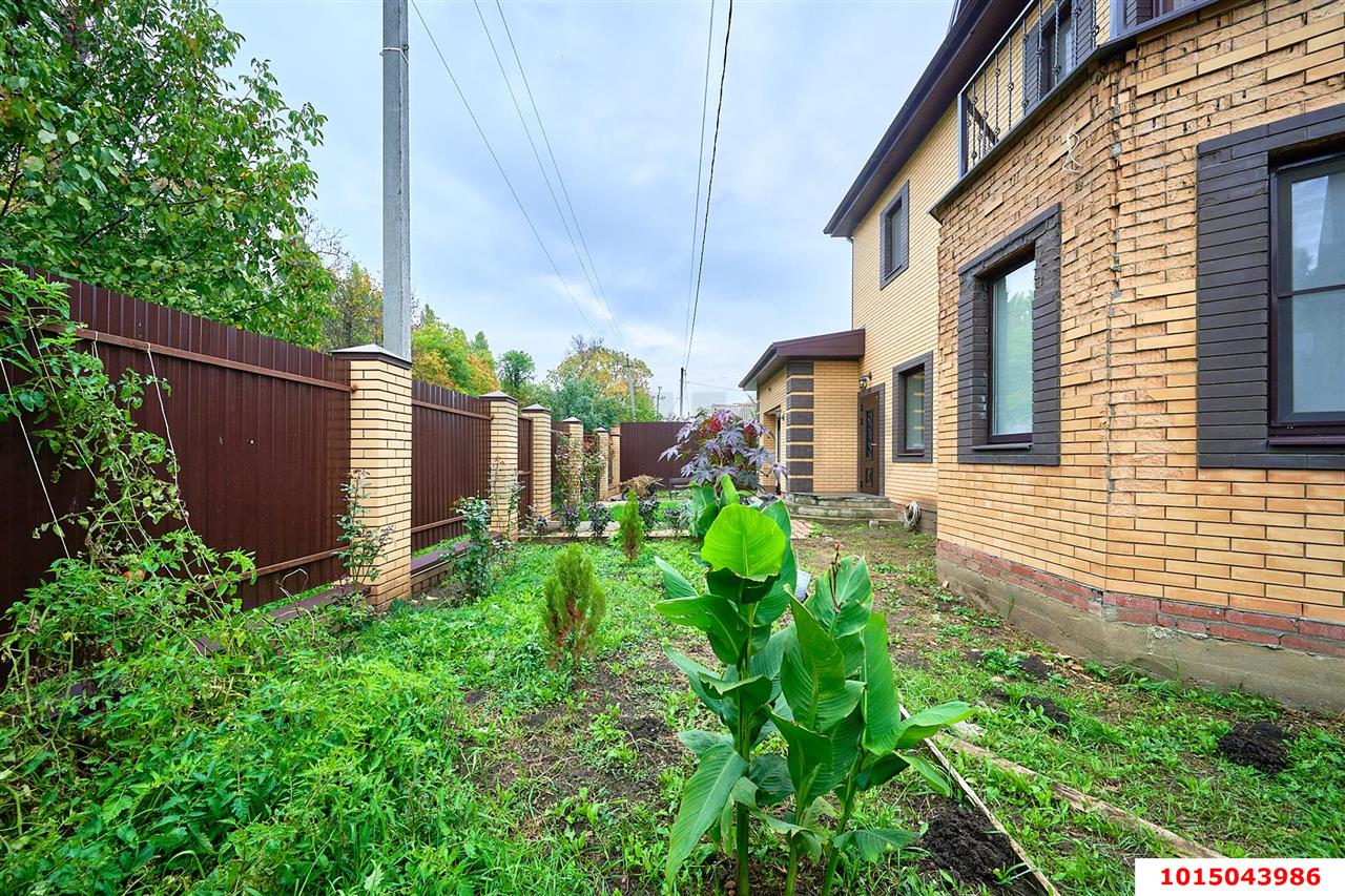 Фото №3: Дом 240 м² + 6.4 сот. - Краснодар, № 13 завода имени Седина, ул. Западная, 746