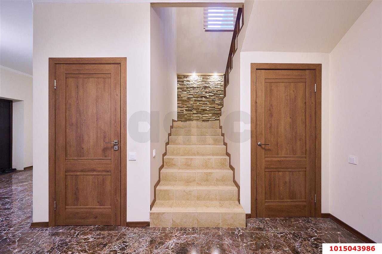 Фото №14: Дом 240 м² + 6.4 сот. - Краснодар, № 13 завода имени Седина, ул. Западная, 746