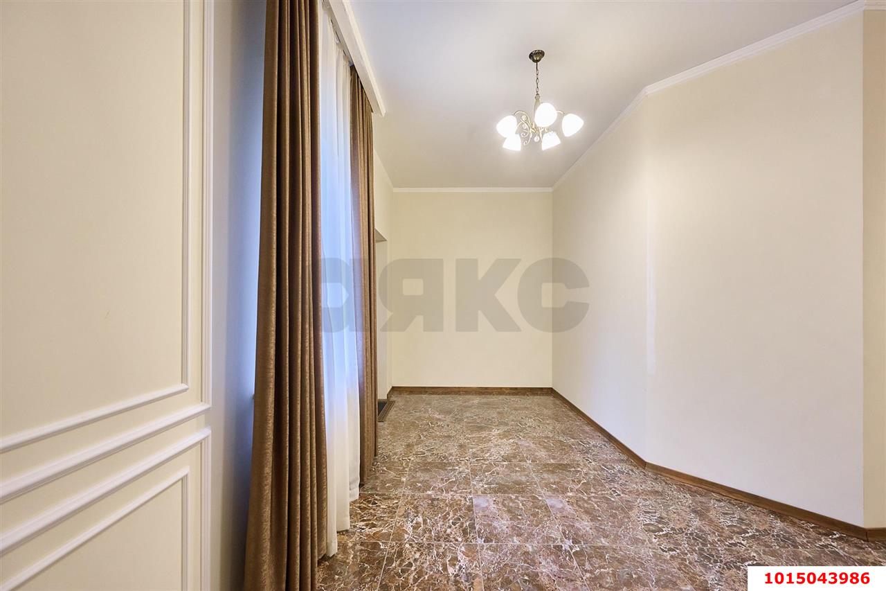 Фото №15: Дом 240 м² + 6.4 сот. - Краснодар, № 13 завода имени Седина, ул. Западная, 746