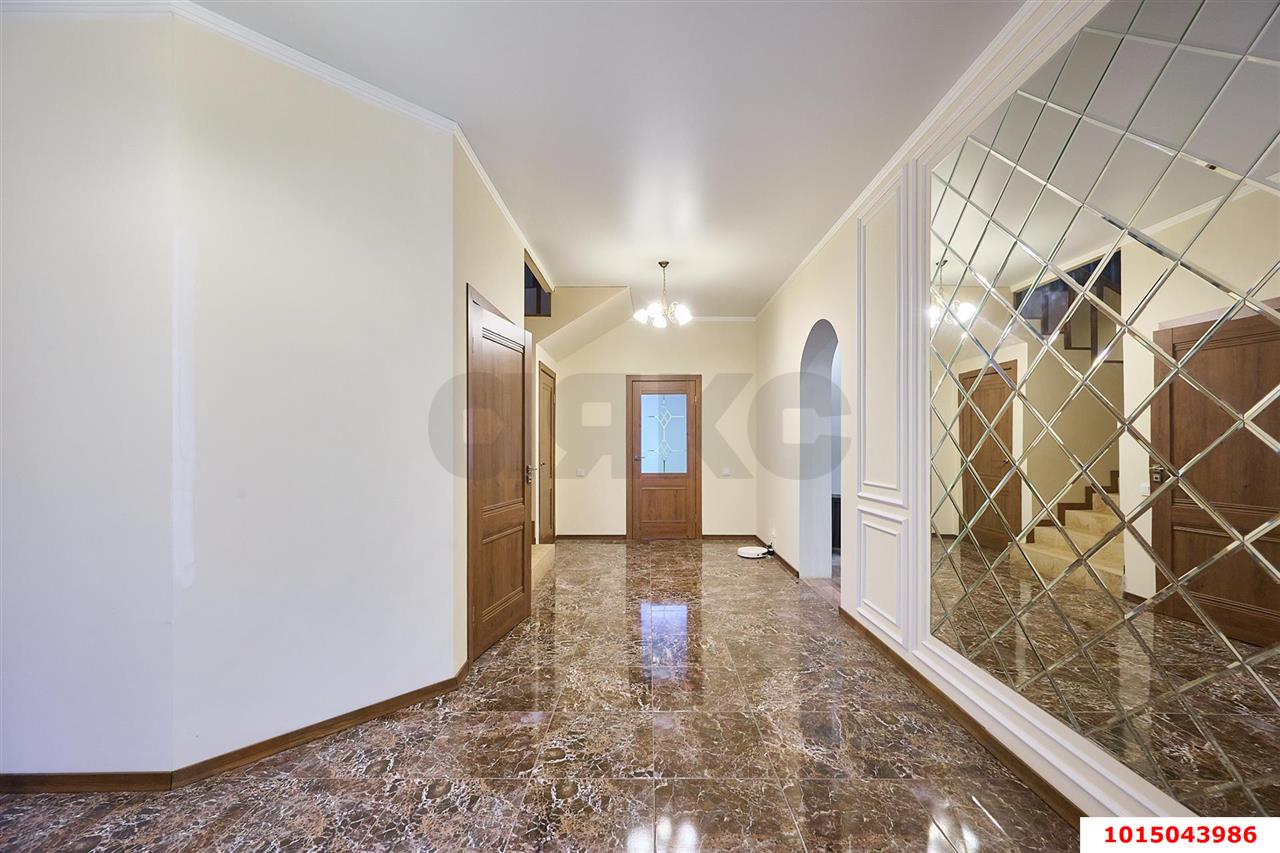 Фото №10: Дом 240 м² + 6.4 сот. - Краснодар, № 13 завода имени Седина, ул. Западная, 746