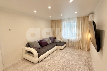 Фото №4: 1-комнатная квартира 37 м² - Нижнекамск, мкр. 15-й, пр-кт Шинников, 38