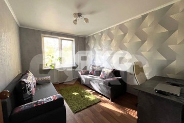 Фото №5: 4-комнатная квартира 75 м² - Нижнекамск, мкр. 9-й, пр-кт Вахитова, 19А