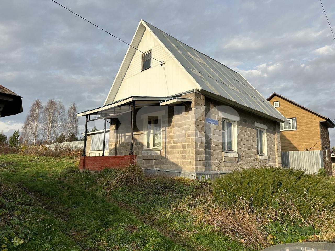 Фото №1: Дом 52 м² + 18 сот. - Помогалово, Привокзальный территориальный округ