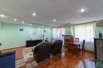 Фото №2: 3-комнатная квартира 88 м² - Ростов-на-Дону, мкр. Александровка, пр-кт 40-летия Победы, 37Г