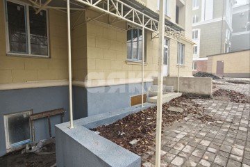 Фото №4: Коммерция 60 м² - Мариуполь, р. Жовтневый, ул. Артёма, 37