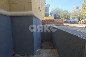 Фото №3: Коммерция 60 м² - Мариуполь, р. Жовтневый, ул. Артёма, 37