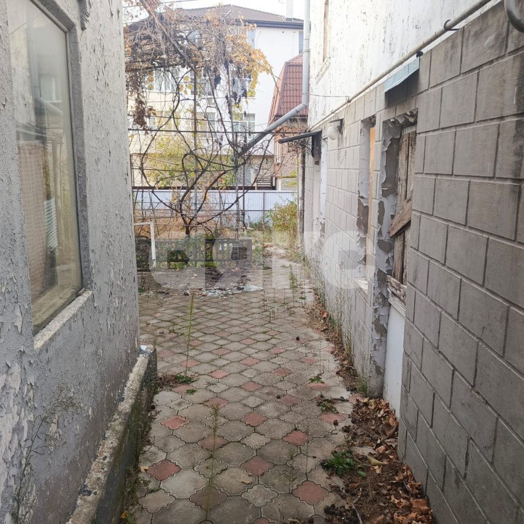 Фото №8: Дом 160 м² + 8 сот. - Геленджик, ул. Киевская, 36