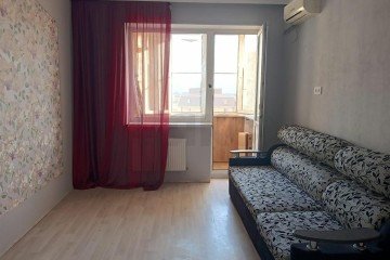 Фото №1: 1-комнатная квартира 33 м² - Российский, мкр. Прикубанский внутригородской округ, ул. Ратной Славы, 29