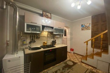 Фото №3: 3-комнатная квартира 58 м² - Краснодар, мкр. Дубинка, пр-д 2-й  Стасова, 93