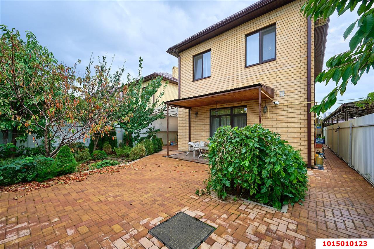 Фото №2: Дом 138 м² + 3 сот. - Краснодар, Прикубанский внутригородской округ, мкр. КП Золотой город, пр-д 1-й Городецкий, 65