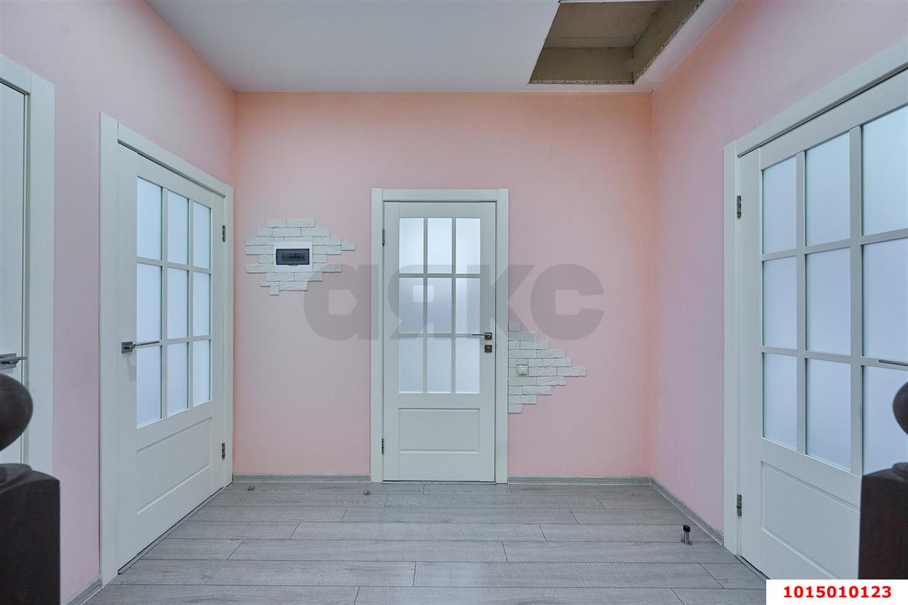 Фото №17: Дом 138 м² + 3 сот. - Краснодар, Прикубанский внутригородской округ, мкр. КП Золотой город, пр-д 1-й Городецкий, 65