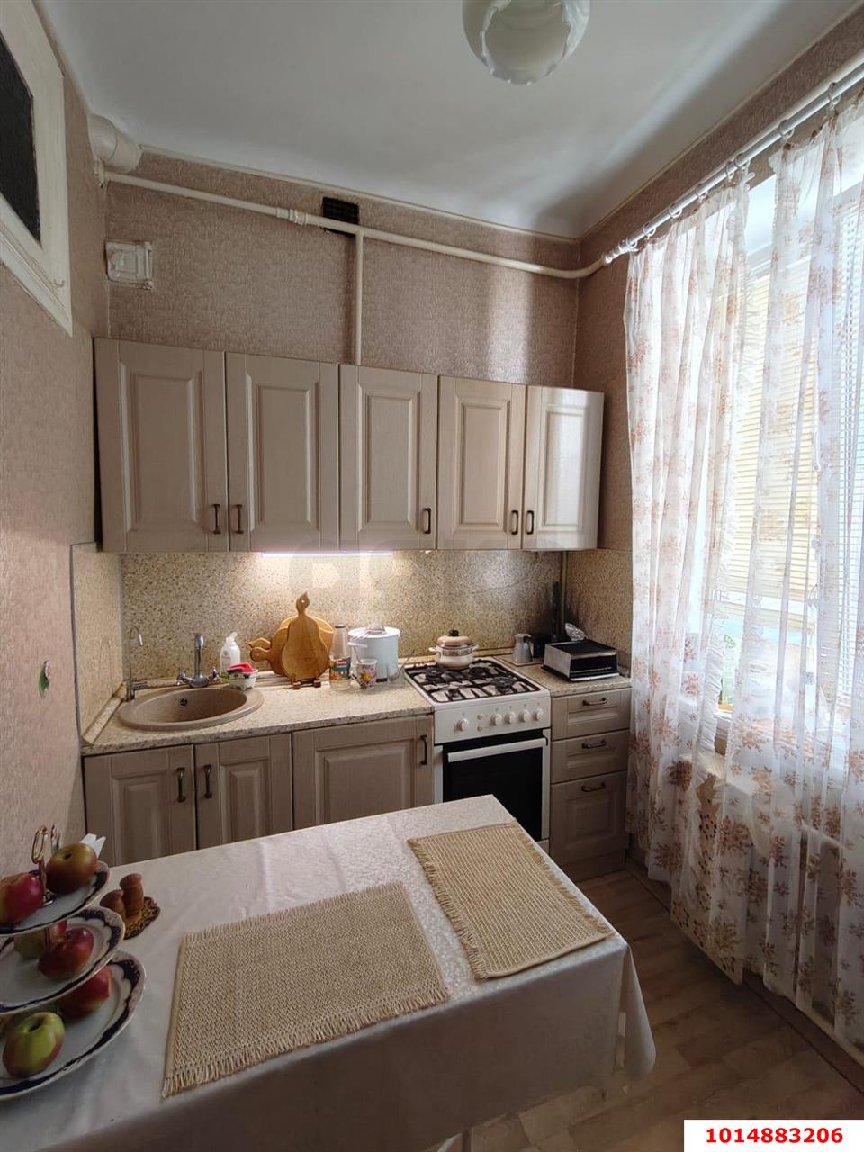 Фото №1: 2-комнатная квартира 51 м² - Краснодар, Центральный, ул. Красная, 158