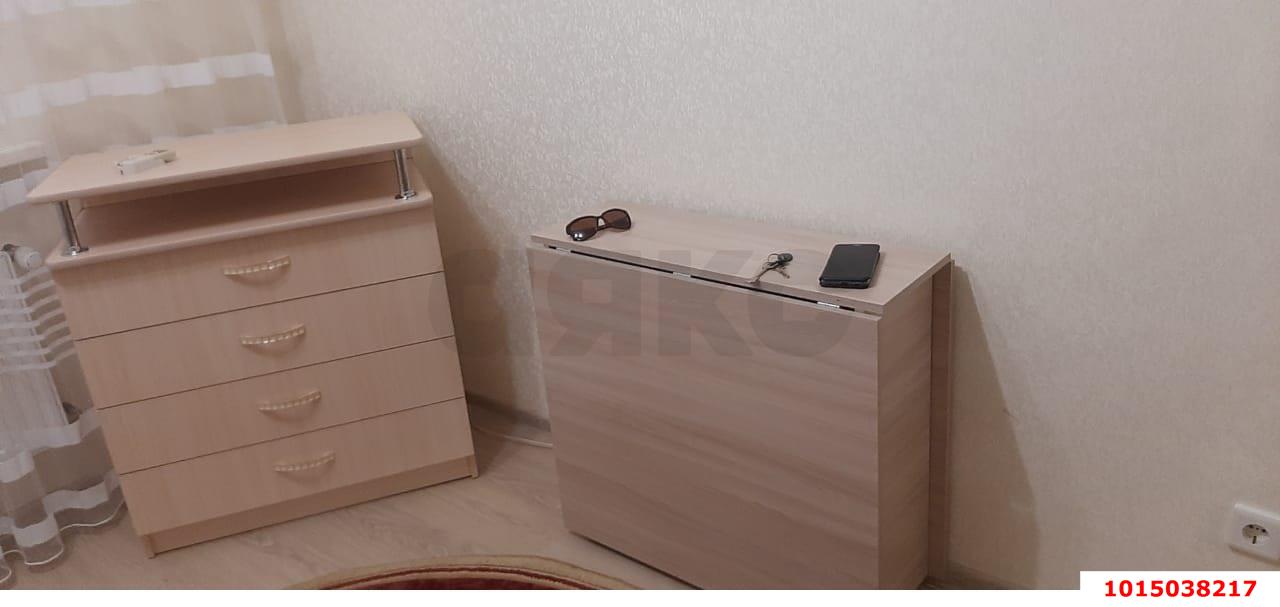 Фото №3: 1-комнатная квартира 28 м² - Краснодар, Светлоград, ул. Красных Партизан, 1/3