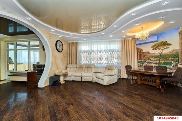 Фото №1: 3-комнатная квартира 126 м² - Краснодар, мкр. Юбилейный, б-р Клары Лучко, 14к3