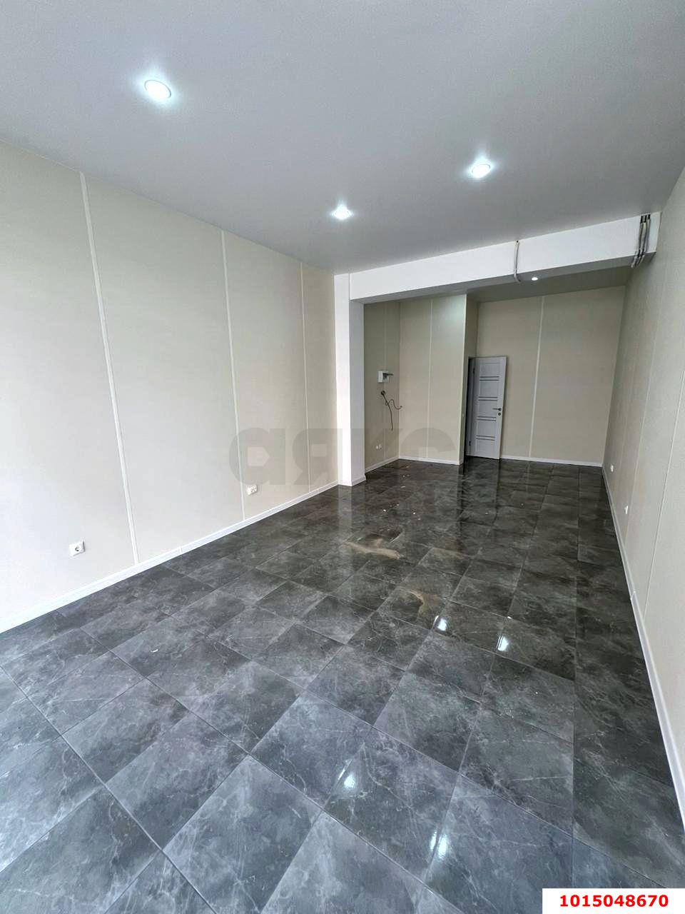 Фото №3: Коммерция 30 м² - Российский, мкр. Прикубанский внутригородской округ