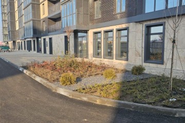 Фото №2: Торговое помещение 74 м² - Яблоновский, мкр. жилой комплекс Вектор, ул. Базовская, 21к4