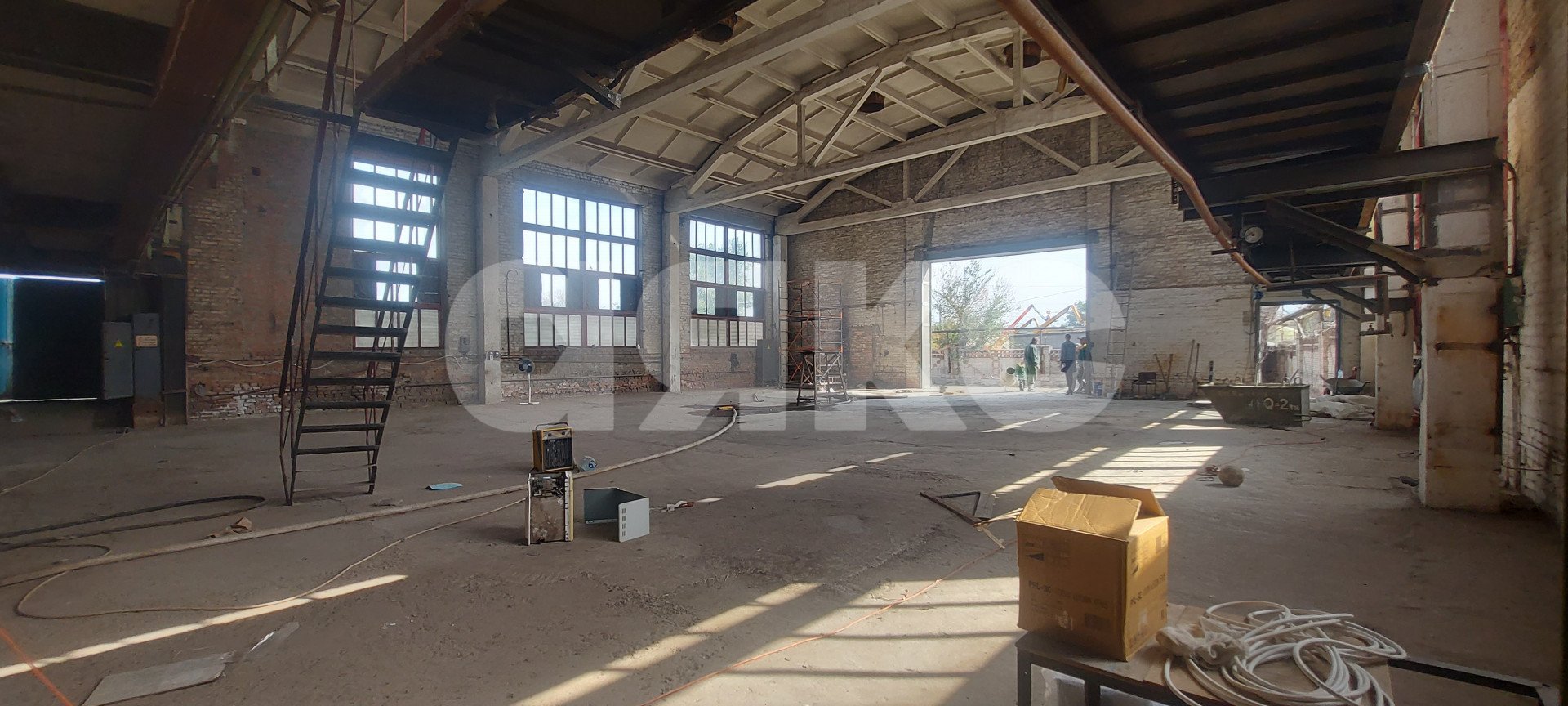 Фото №4: Коммерция 923 м² - Ростов-на-Дону, Первомайский, ул. Орская, 8