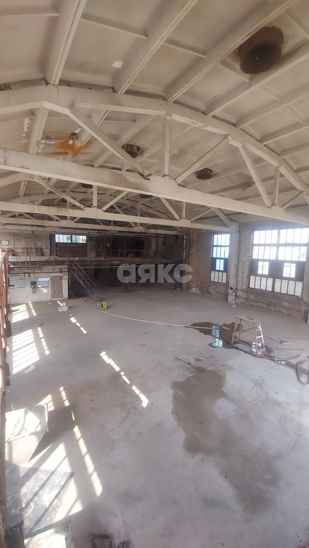 Фото №13: Коммерция 923 м² - Ростов-на-Дону, Первомайский, ул. Орская, 8