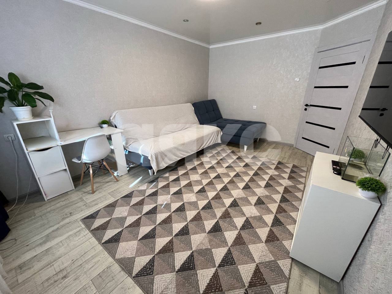 Фото №1: 2-комнатная квартира 57 м² - Нижнекамск, ул. Студенческая, 32Б