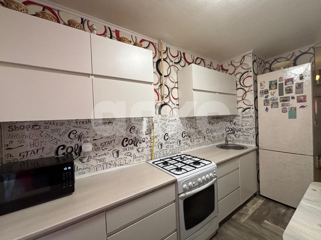 Фото №2: 3-комнатная квартира 58 м² - Нижнекамск, 14-й, ул. Менделеева, 2Б