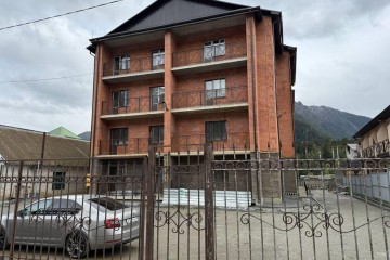 Фото №1: 2-комнатная квартира 60 м² - Архыз, ул. Береговая, 4