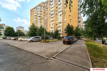 Фото №1: 2-комнатная квартира 72 м² - Краснодар, мкр. Молодёжный, ул. 2-я Целиноградская, 11