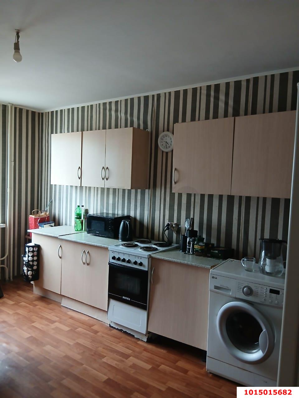 Фото №3: 2-комнатная квартира 72 м² - Краснодар, Молодёжный, ул. 2-я Целиноградская, 11