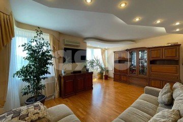 Фото №1: 3-комнатная квартира 110 м² - Ростов-на-Дону, р. Октябрьский, пер. Семашко, 93