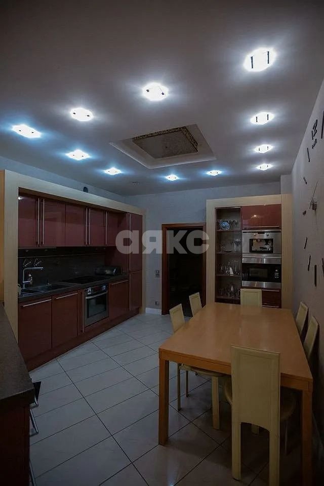 Фото №10: 4-комнатная квартира 180 м² - Ростов-на-Дону, Октябрьский, пер. Семашко, 117