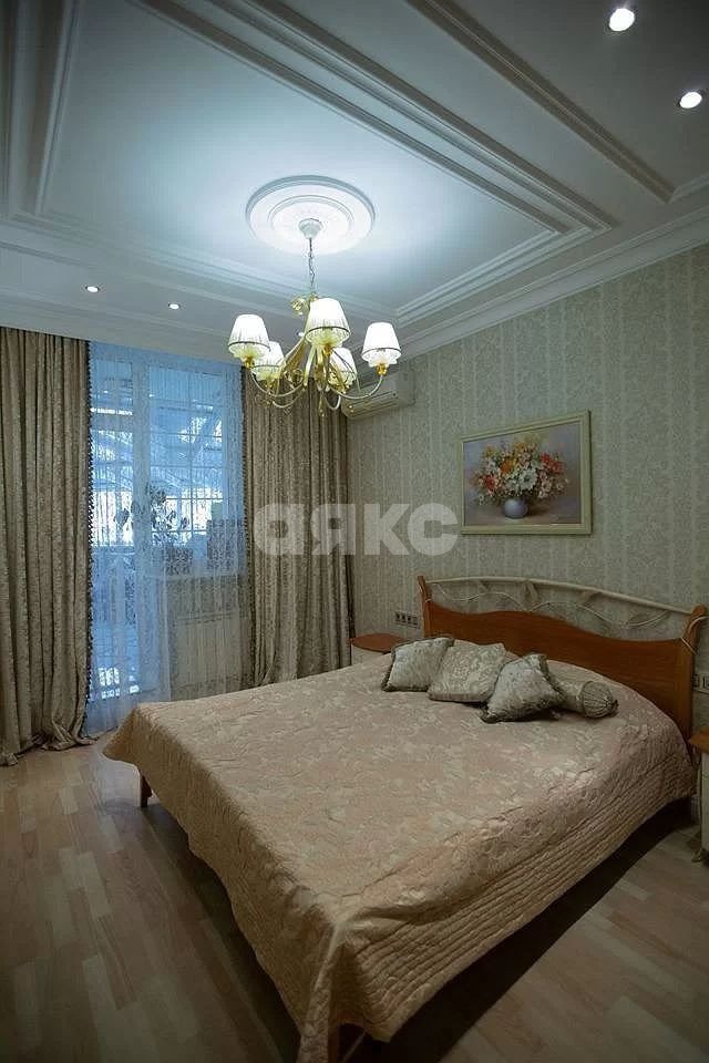 Фото №4: 4-комнатная квартира 180 м² - Ростов-на-Дону, Октябрьский, пер. Семашко, 117