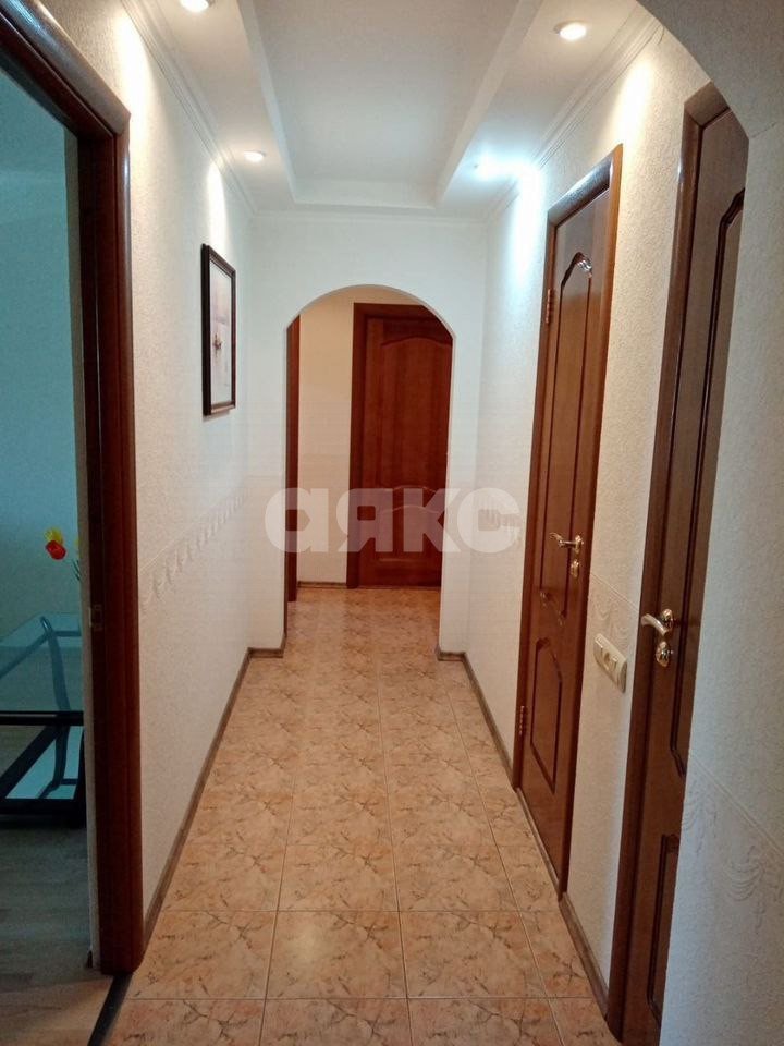Фото №10: 3-комнатная квартира 135 м² - Горячий Ключ, Курортная Зона, ул. Псекупская