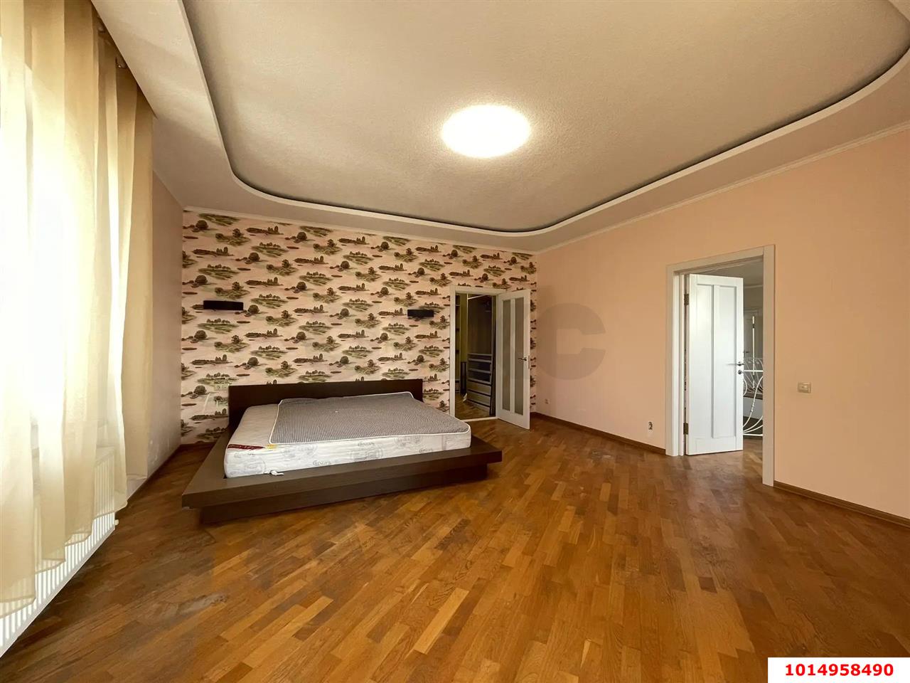 Фото №3: Дом 450 м² + 10 сот. - СНТ Пригород, мкр. Прикубанский внутригородской округ, ул. Атамана Круковского, 104