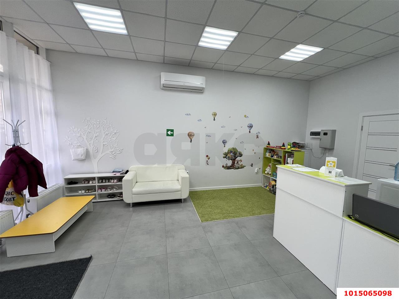 Фото №9: Торговое помещение 76 м² - Краснодар, жилой комплекс Дружный-2, б-р Адмиралтейский, 3к3