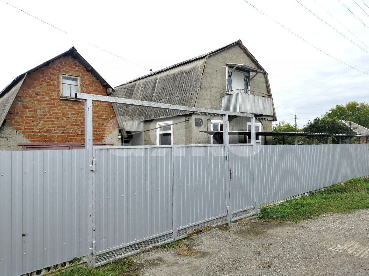 Фото №1: Дом 85 м² + 4.2 сот. - Кореновск, 1-й квартал, ул. Дядьковская