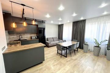 Фото №1: 1-комнатная квартира 51 м² - Краснодар, мкр. Губернский, ул. им. Героя Яцкова И.В., 19