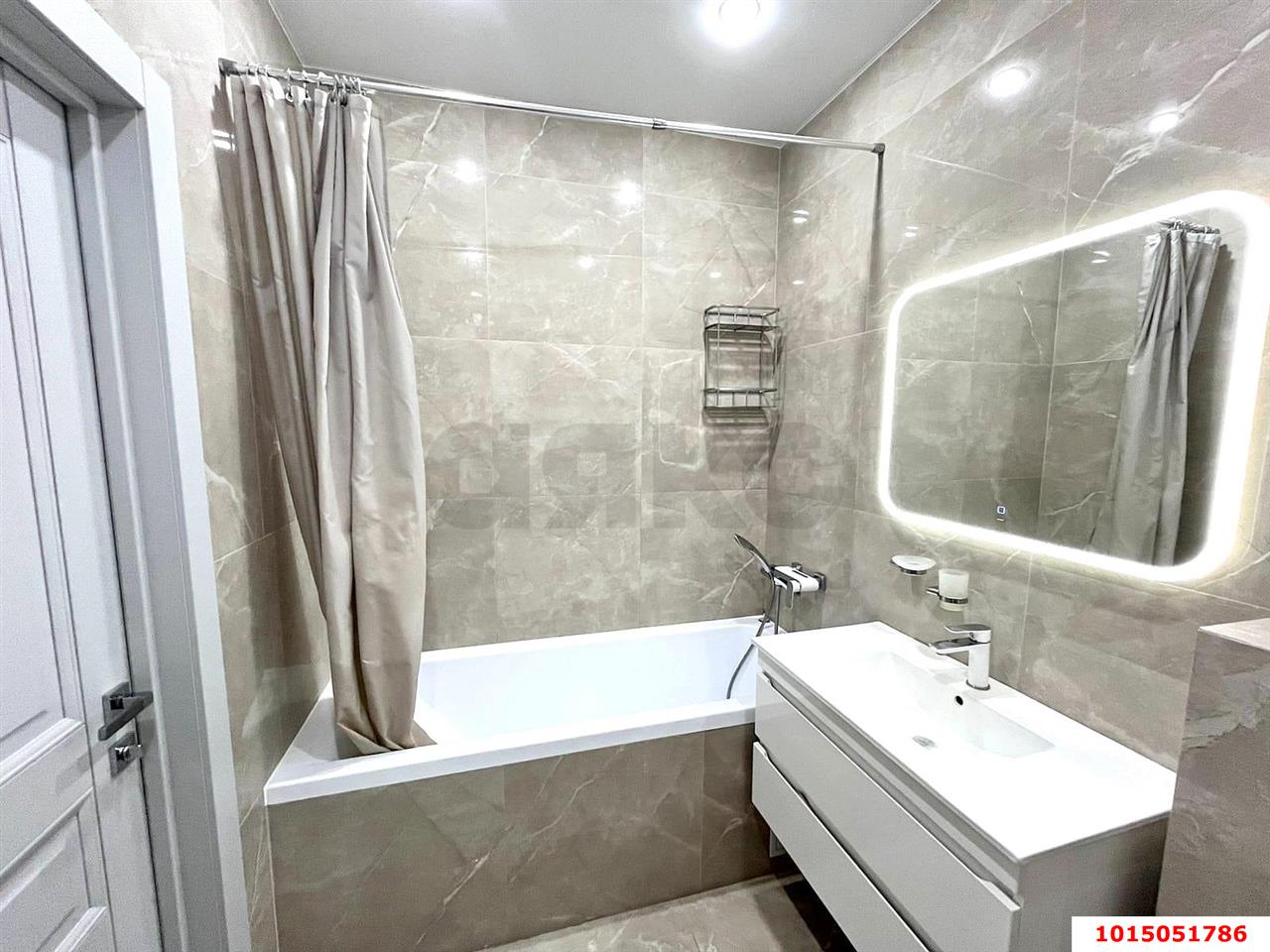 Фото №14: 1-комнатная квартира 51 м² - Краснодар, Губернский, ул. им. Героя Яцкова И.В., 19