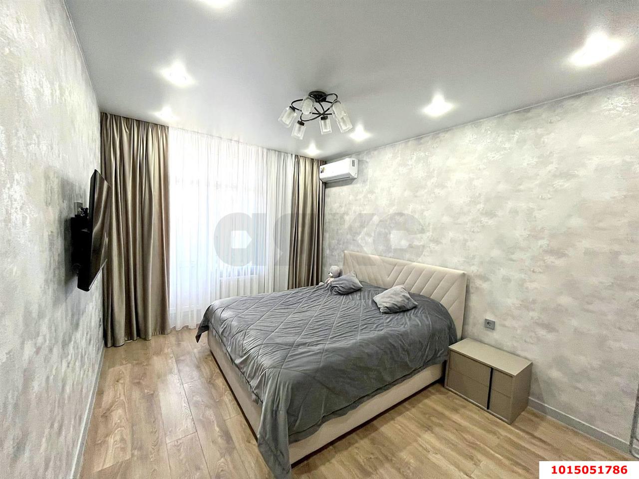 Фото №7: 1-комнатная квартира 51 м² - Краснодар, Губернский, ул. им. Героя Яцкова И.В., 19