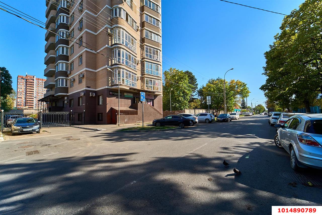 Фото №19: 3-комнатная квартира 103 м² - Краснодар, Центральный внутригородской округ, мкр. Дубинка, ул. Таманская, 130/3