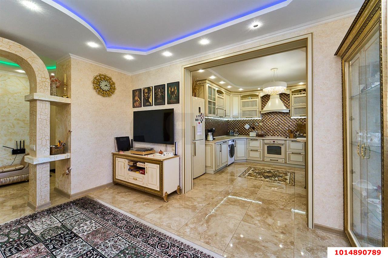 Фото №3: 3-комнатная квартира 103 м² - Краснодар, Центральный внутригородской округ, мкр. Дубинка, ул. Таманская, 130/3