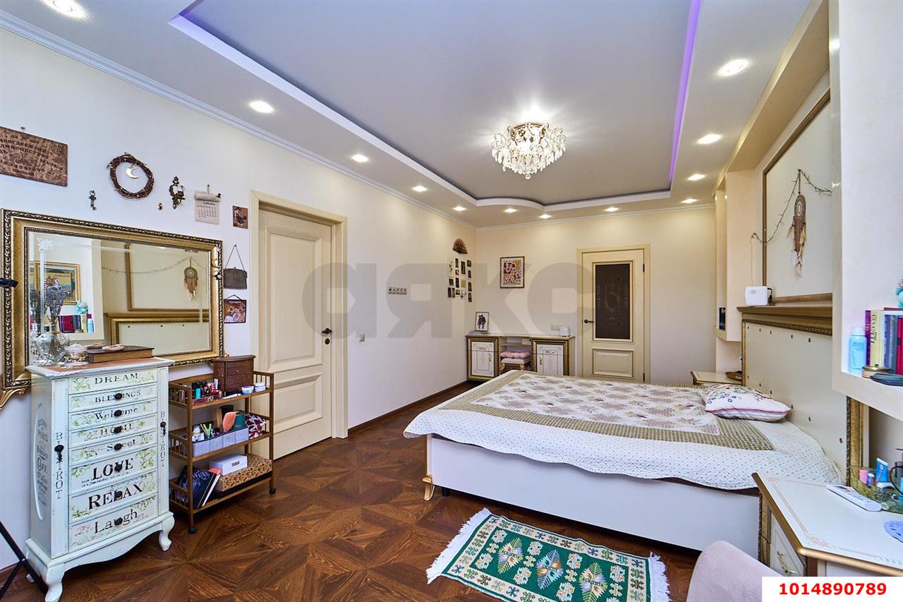 Фото №7: 3-комнатная квартира 103 м² - Краснодар, Центральный внутригородской округ, мкр. Дубинка, ул. Таманская, 130/3