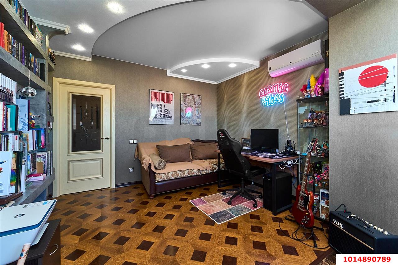 Фото №9: 3-комнатная квартира 103 м² - Краснодар, Центральный внутригородской округ, мкр. Дубинка, ул. Таманская, 130/3