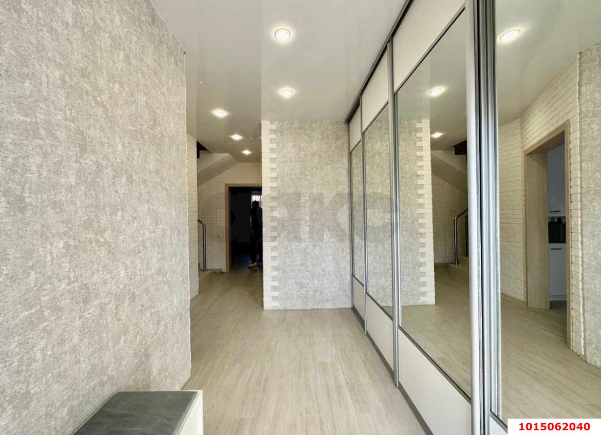 Фото №11: Таунхаус 160 м² + 2 сот. - Краснодар, Завод Радиоизмерительных Приборов, ул. Алуштинская, 40