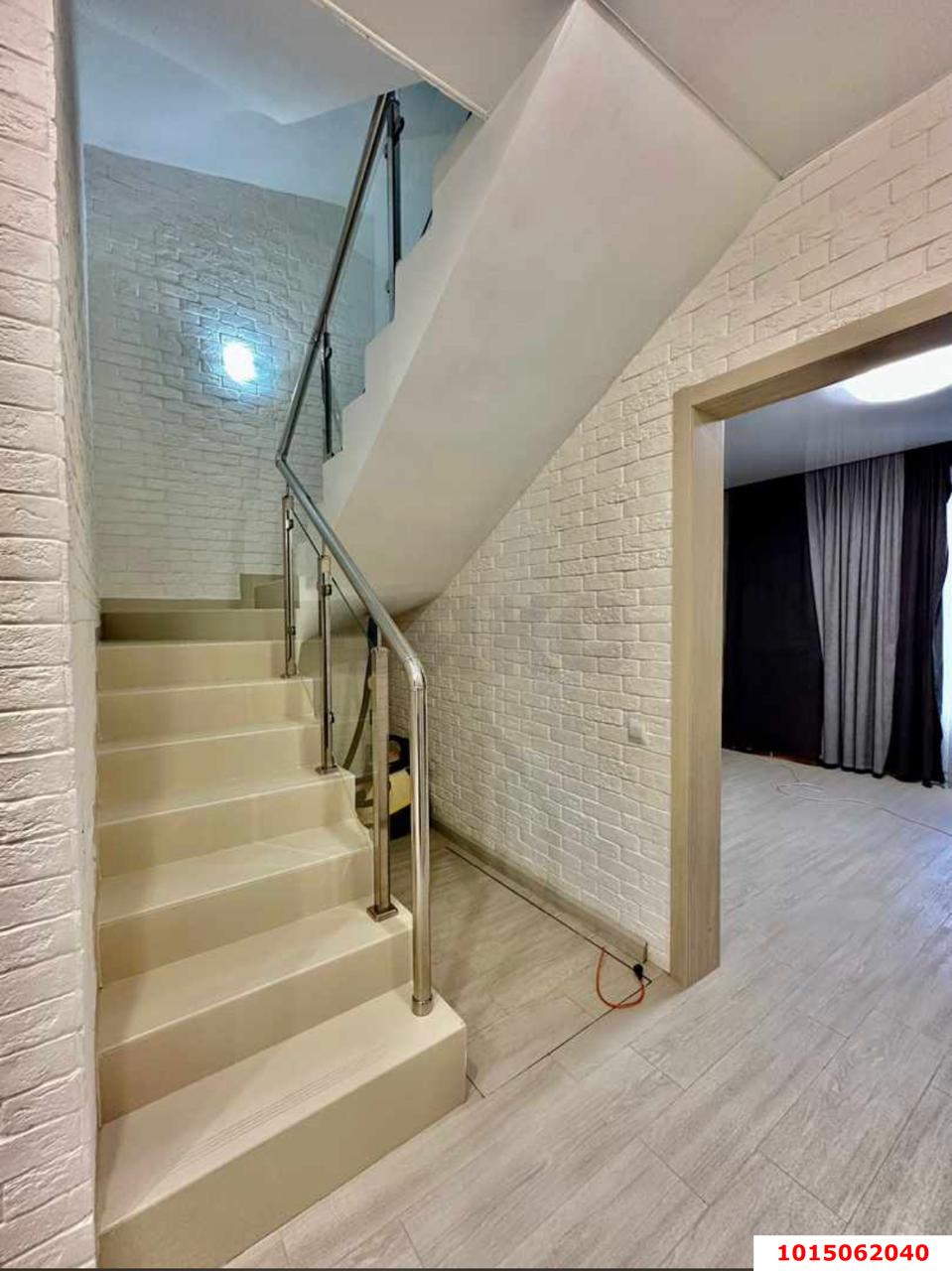 Фото №5: Таунхаус 160 м² + 2 сот. - Краснодар, Завод Радиоизмерительных Приборов, ул. Алуштинская, 40