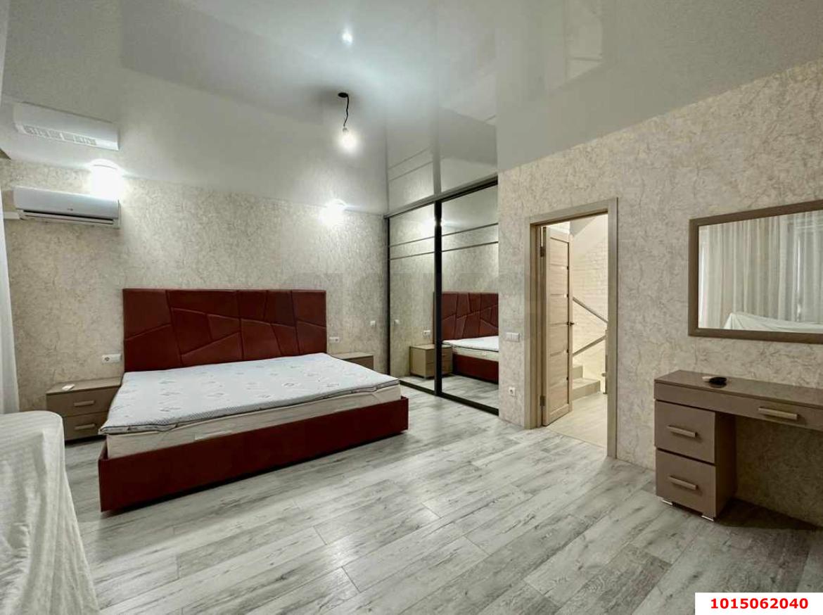 Фото №14: Таунхаус 160 м² + 2 сот. - Краснодар, Завод Радиоизмерительных Приборов, ул. Алуштинская, 40