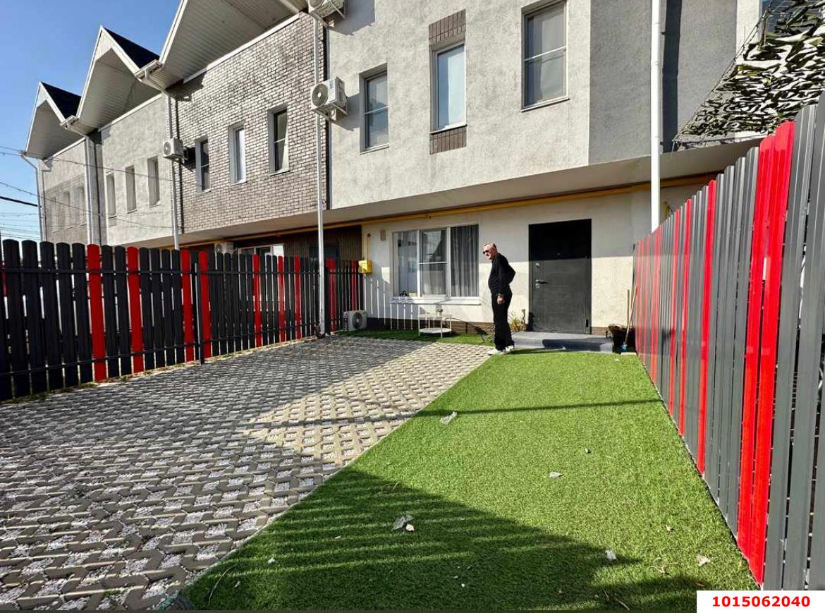 Фото №6: Таунхаус 160 м² + 2 сот. - Краснодар, Завод Радиоизмерительных Приборов, ул. Алуштинская, 40