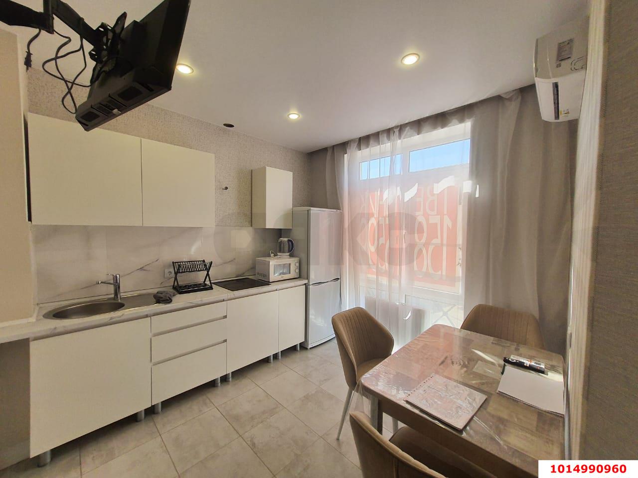 Фото №1: 1-комнатная квартира 27 м² - Краснодар, жилой комплекс Усадьба, ул. имени Валерия Вишневецкого, 11к2