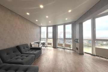 Фото №1: 1-комнатная квартира 54 м² - Краснодар, мкр. Западный внутригородской округ, ул. Кожевенная, 28