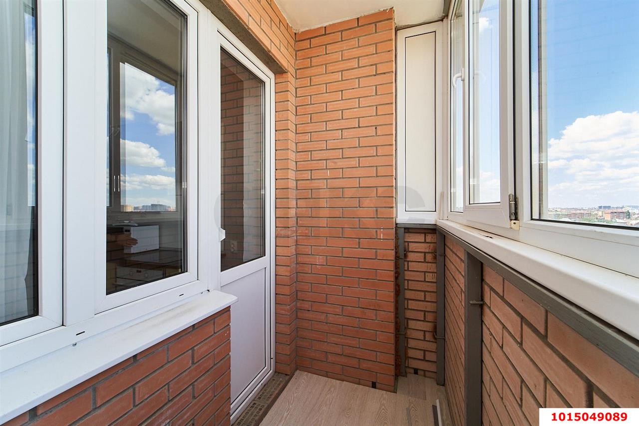 Фото №9: 2-комнатная квартира 76 м² - Краснодар, Краевая Клиническая Больница, ул. Домбайская, 12