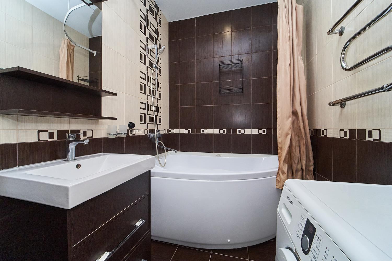 Фото №6: 2-комнатная квартира 76 м² - Краснодар, Прикубанский внутригородской округ, мкр. Краевая Клиническая Больница, ул. Домбайская, 12